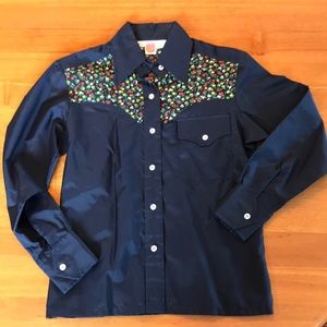 Button down blouse M